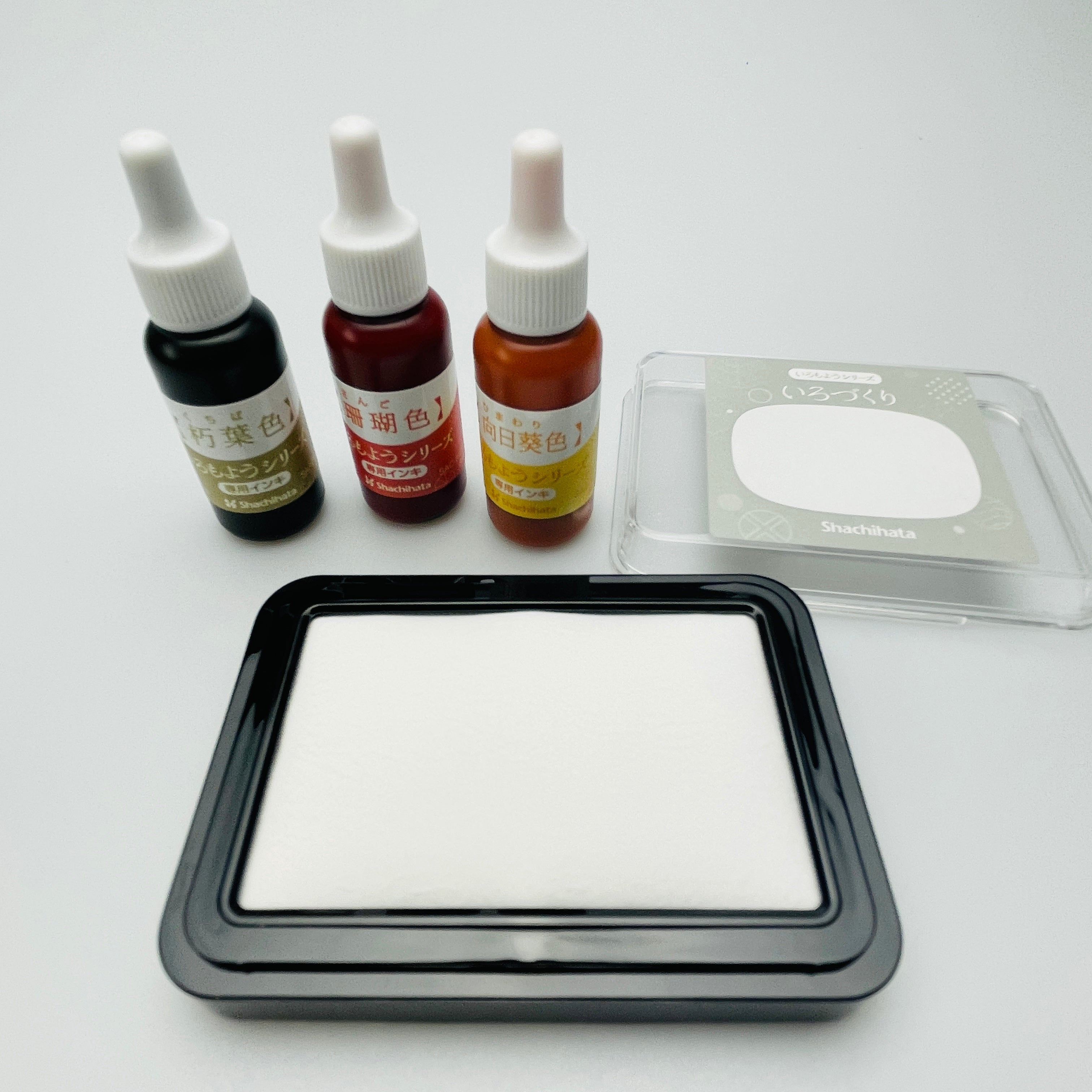 Rira Select (New Year Set) Shachihata Color Maker + 3 Colors Ink*