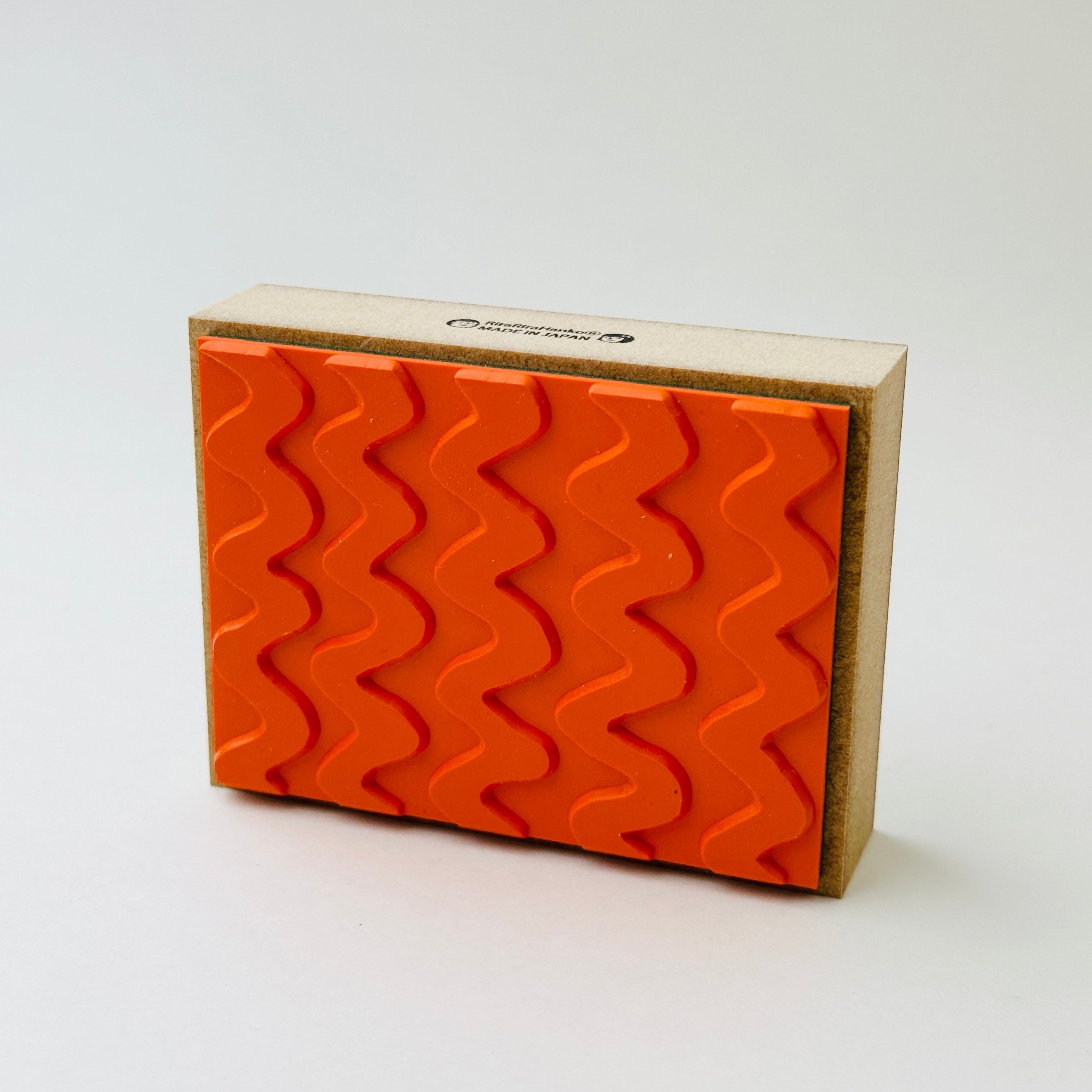 Wave (pattern stamp)