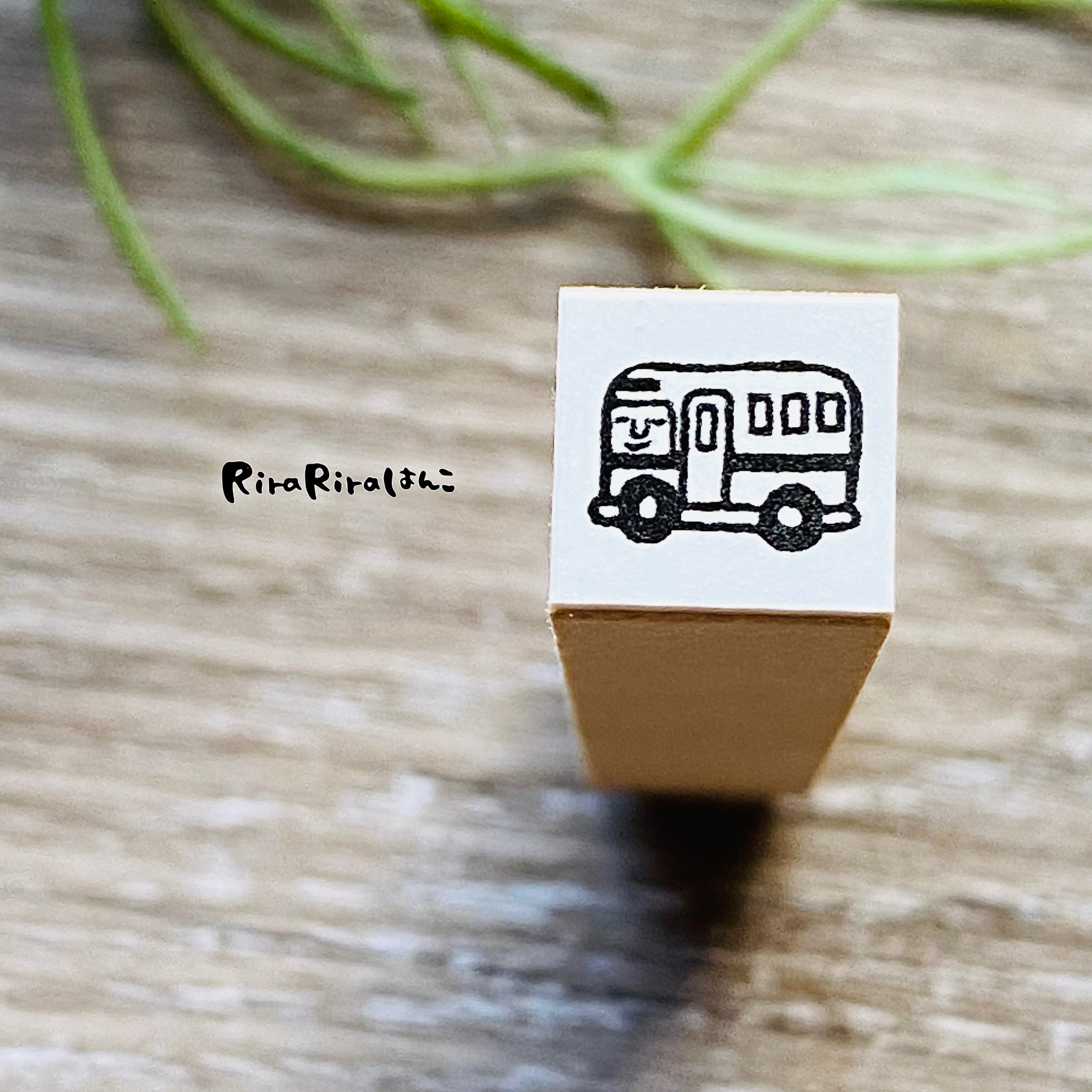Bus