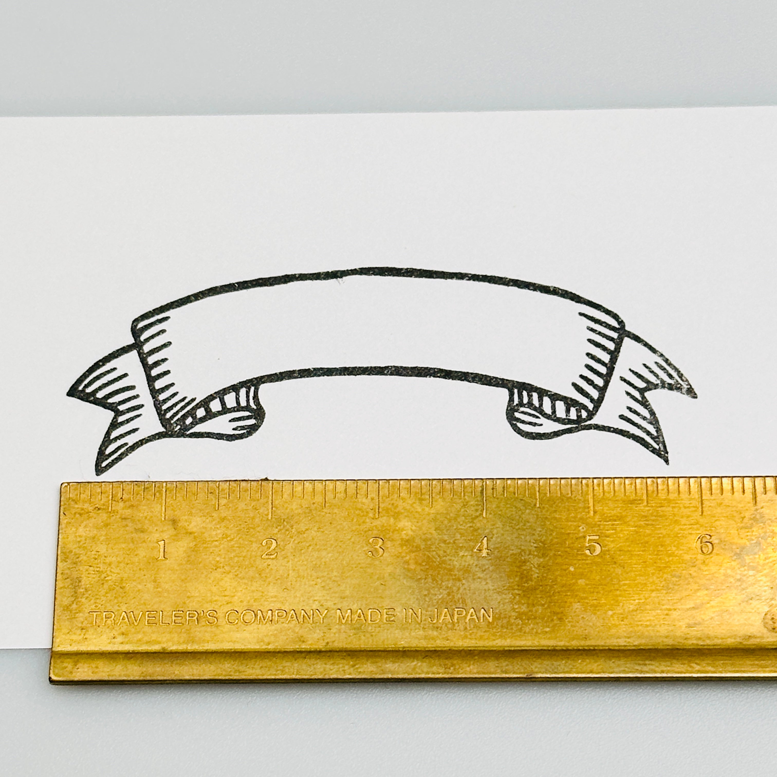 Ribbon Frame