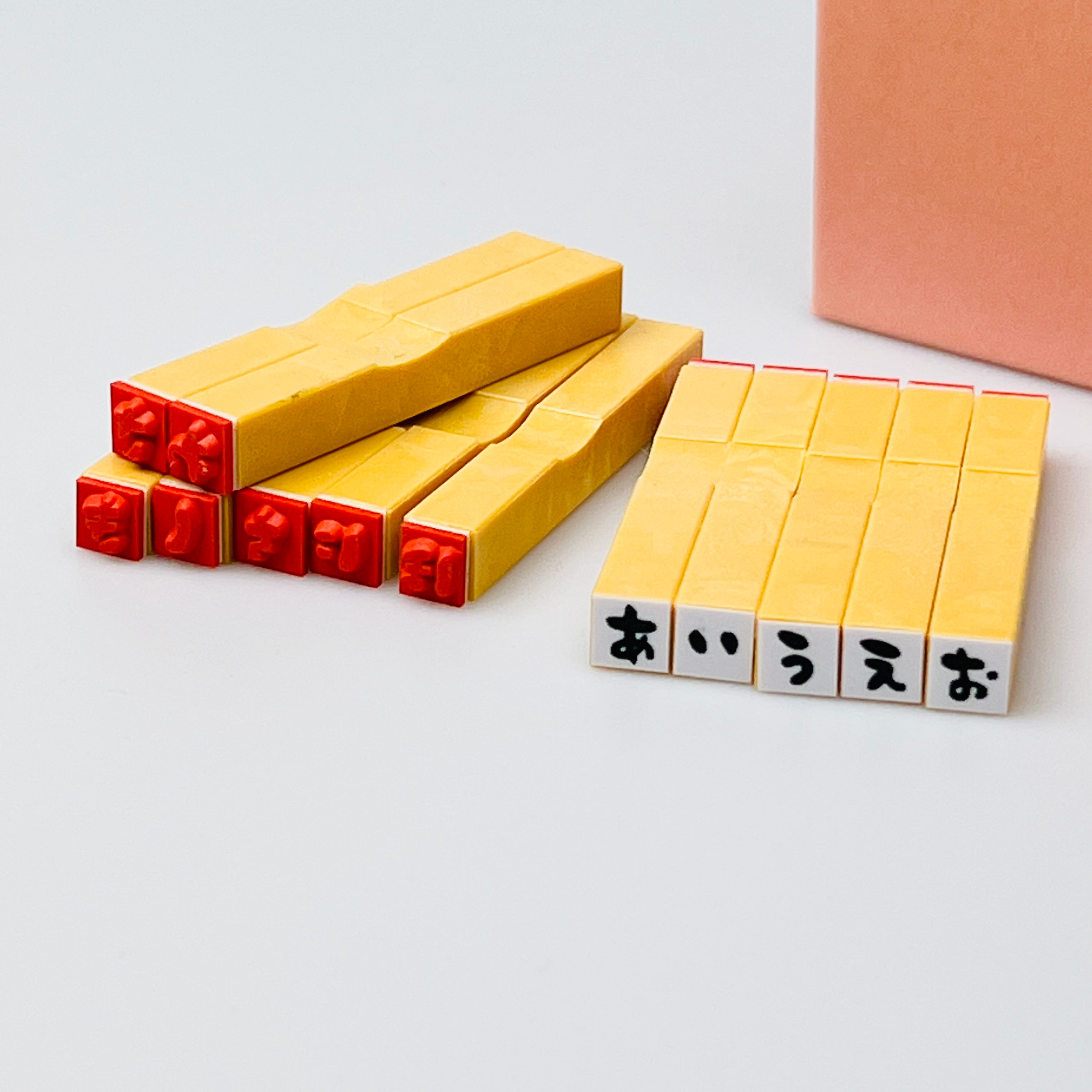 Rira Characters Hiragana 50 Sounds Set (Boxed)
