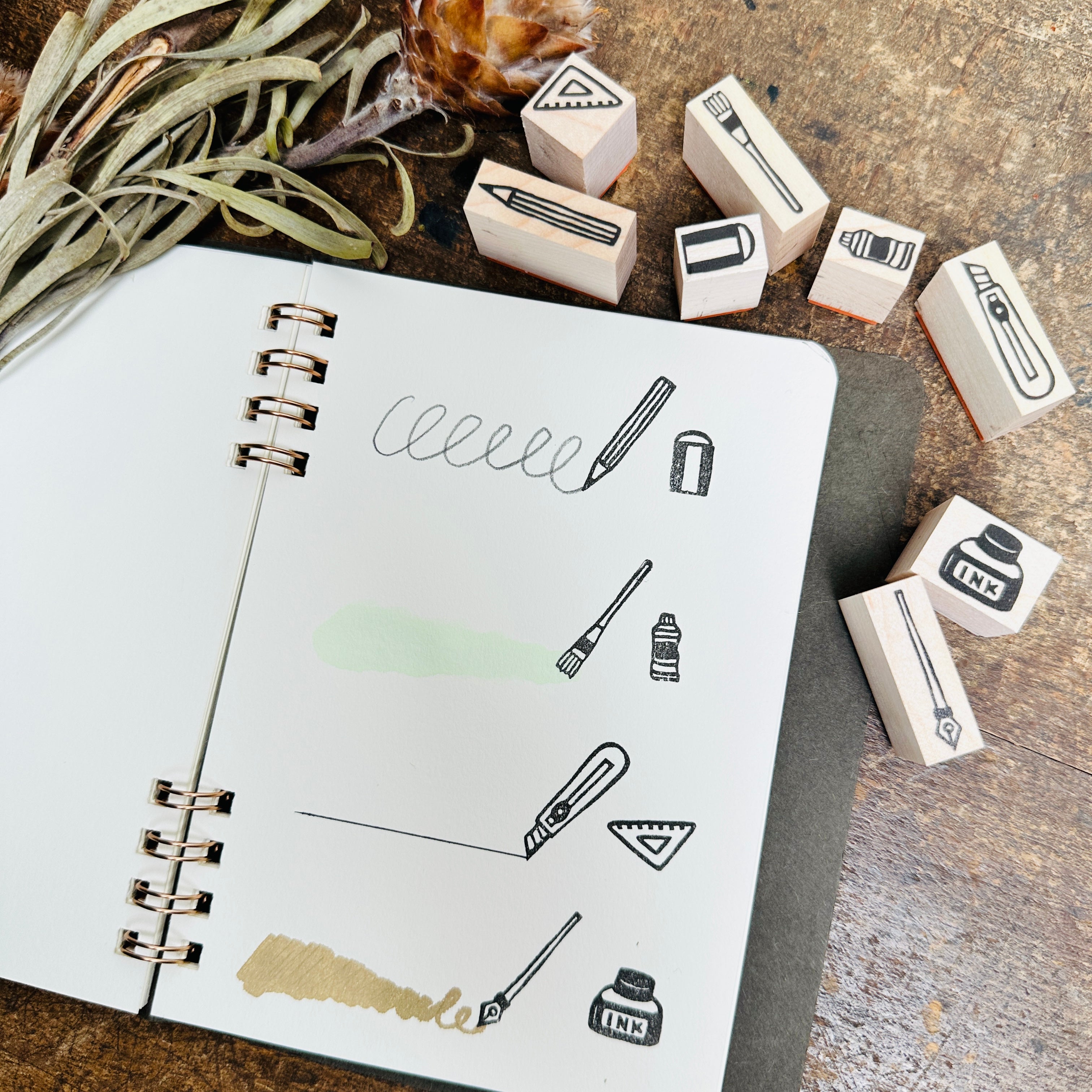 Stationery Rubber Stamp Set - 17-Piece Rubber Stamp Set