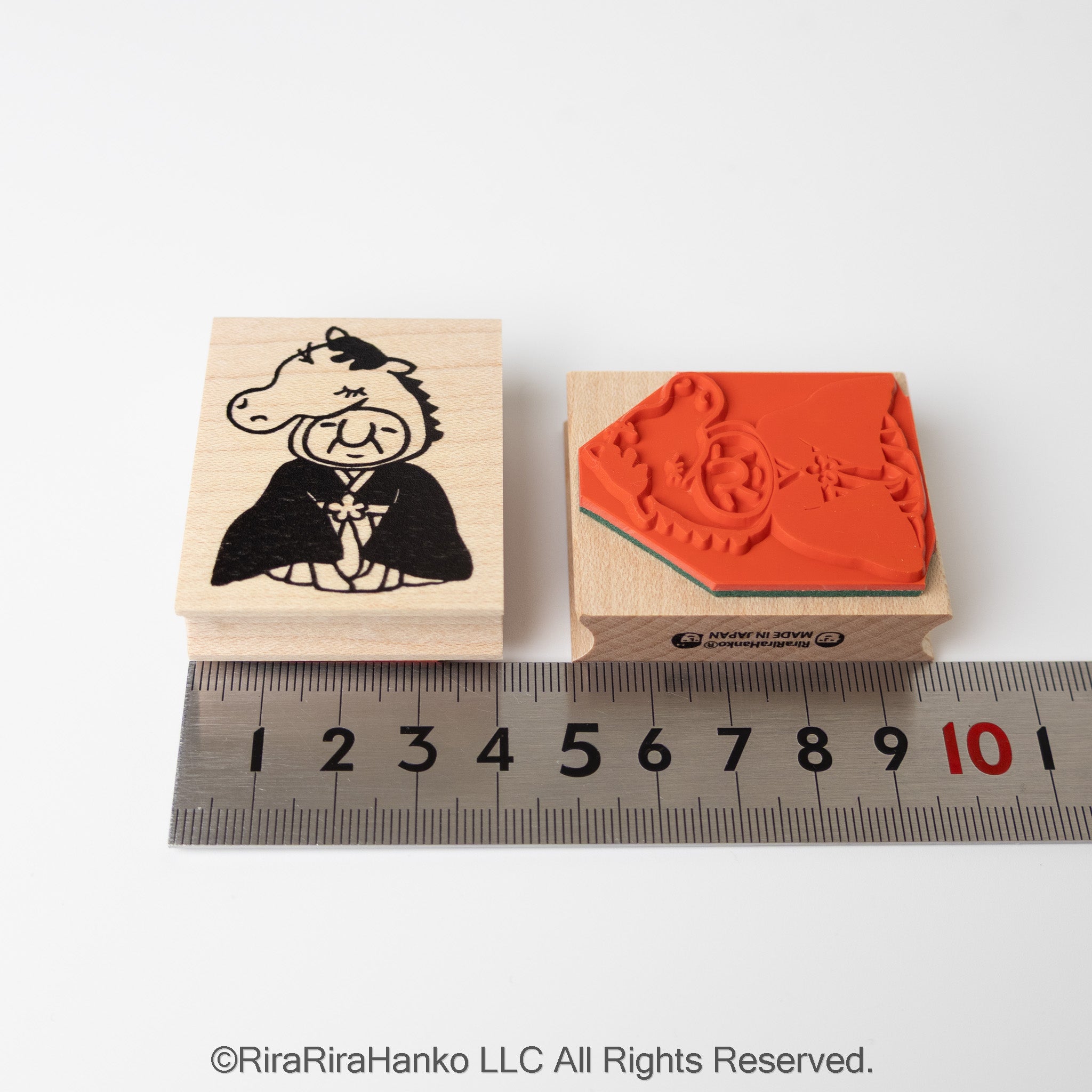 Section Chief Iwai "Humble Kneeling Bow"（Year of the Horse）