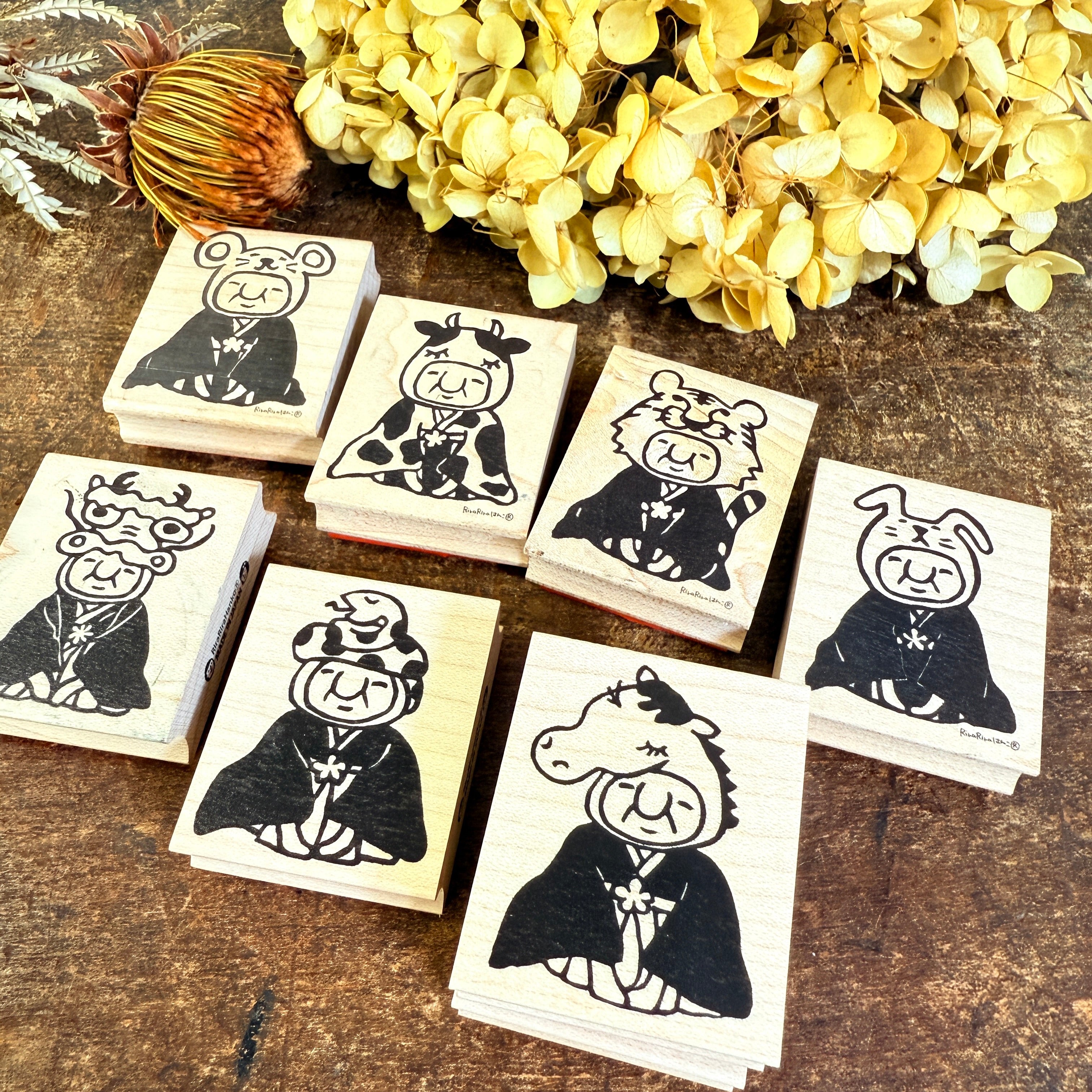 Section Chief Iwai "Humble Kneeling Bow"（Year of the Horse）