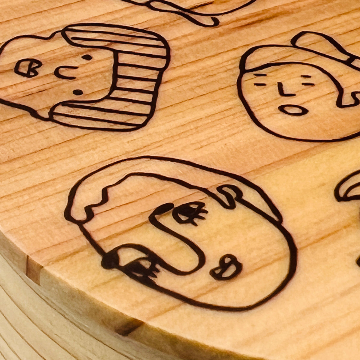 RiraRira Hanko Character Wappa Bento Box